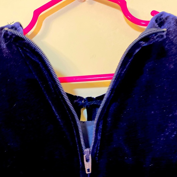 GIRL’S DRESS BUNDLE. - Picture 6 of 14